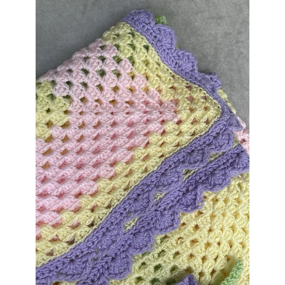Handmade Crocheted Granny Square‎ 45